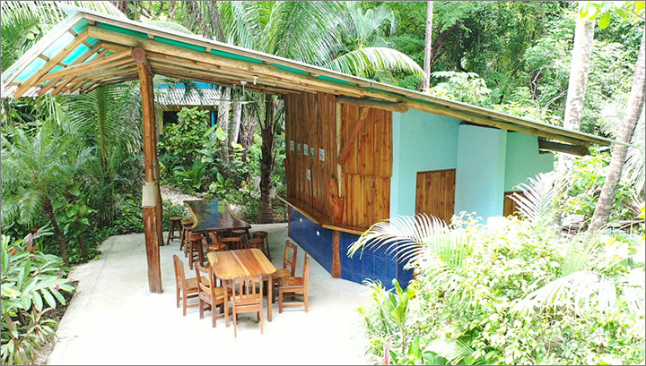 Poolside Breakfast Kitchen